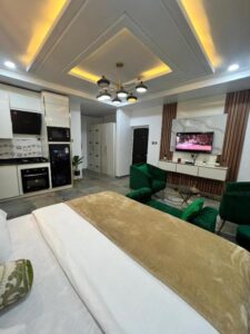 Apartment 004 Royale Shortlet Apartment in 