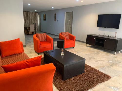 Emem Court – The Emem Apartment Collections shortlet apartment in Ikoyi